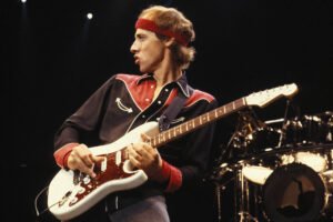 Sultans Of Swing by Dire Straits